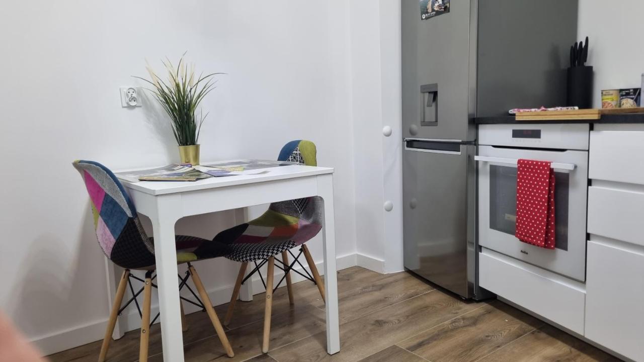 Apartament 11 Listopada Lägenhet Ustka Exteriör bild